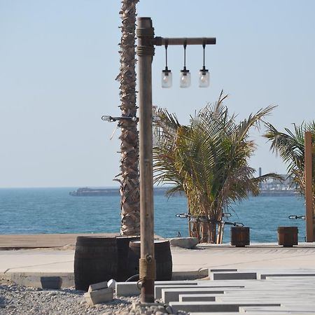Regent Beach Resort Dubai Dış mekan fotoğraf