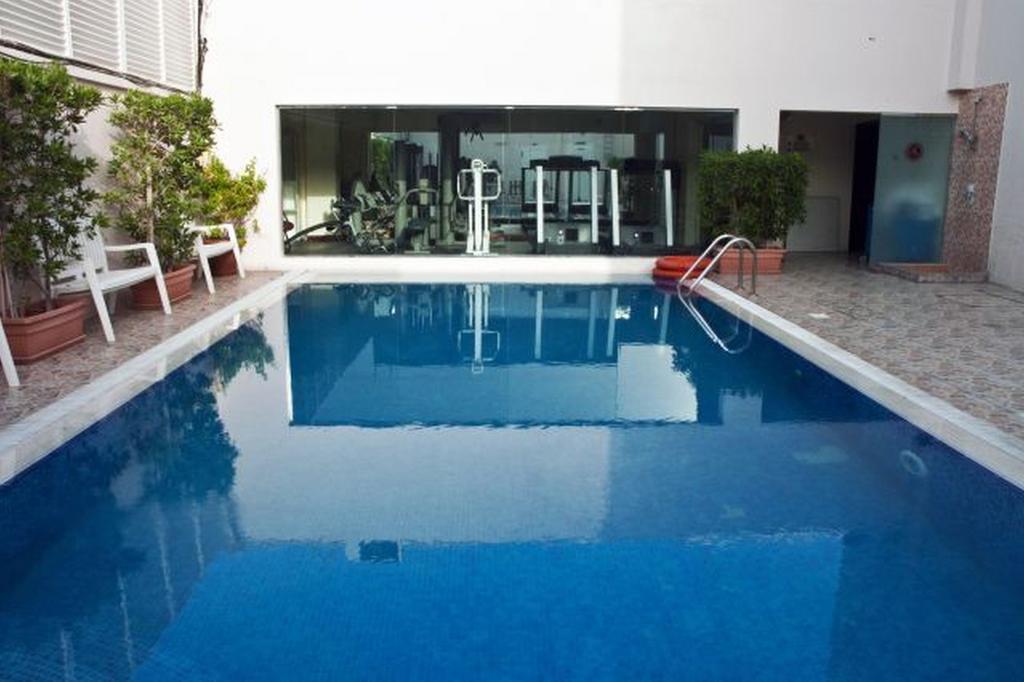 Regent Beach Resort Dubai Dış mekan fotoğraf