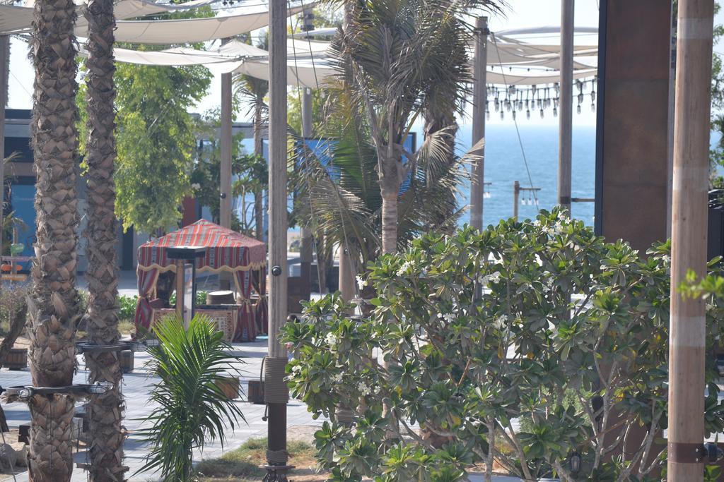 Regent Beach Resort Dubai Dış mekan fotoğraf